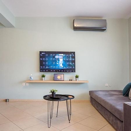 Joy Cozy Apartment Nea Iraklitsa Esterno foto
