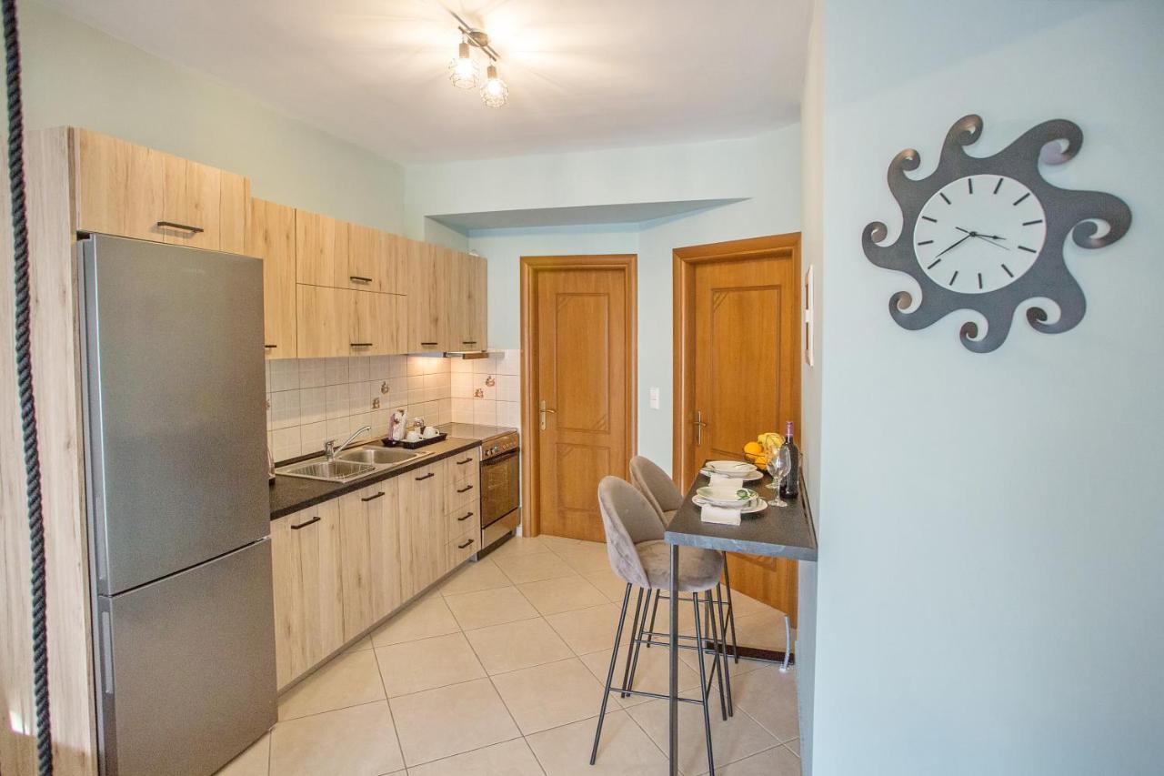 Joy Cozy Apartment Nea Iraklitsa Esterno foto