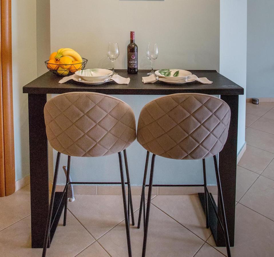 Joy Cozy Apartment Nea Iraklitsa Esterno foto