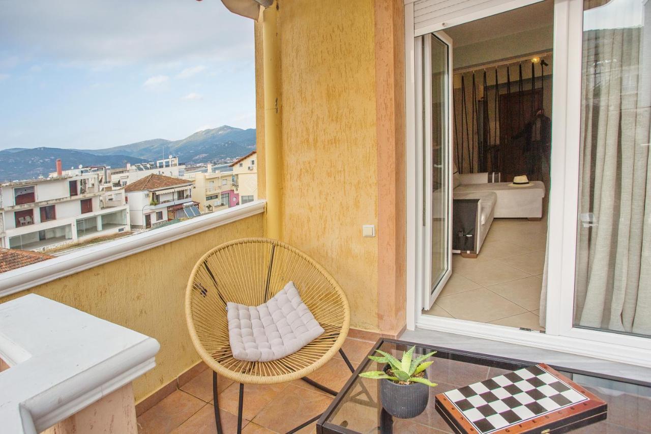 Joy Cozy Apartment Nea Iraklitsa Esterno foto